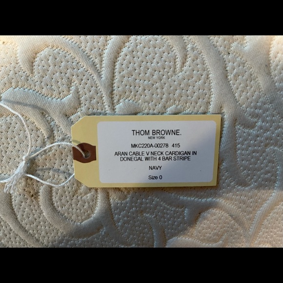 THOM BROWNE WOOL CARDIGAN IN NAVY - Picture 6 of 7